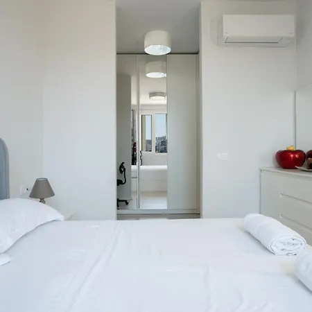 Maisonnova Deluxe 1 Tirana