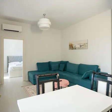 Maisonnova Deluxe 1 * Tirana