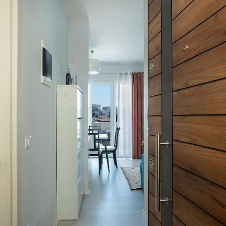 Maisonnova Deluxe 1 * Tirana