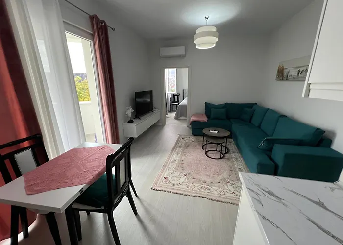 公寓 Cozy Residential 地拉那